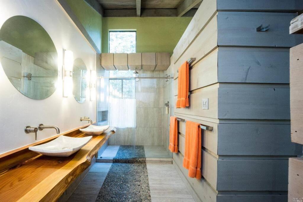 Villa Modern House W. Fast Internet In 1 Acre Land Occidental Exterior foto